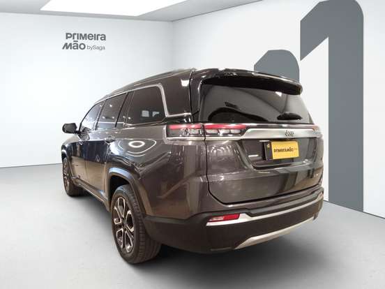 JEEP-COMMANDER-2022