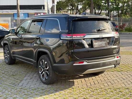 JEEP-COMMANDER-2023