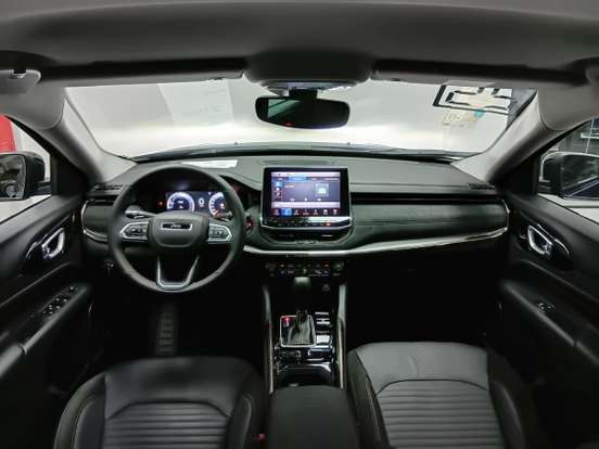 JEEP-COMMANDER-1.3 T270 TURBO FLEX LIMITED AT6 JEEP-COMMANDER-2025