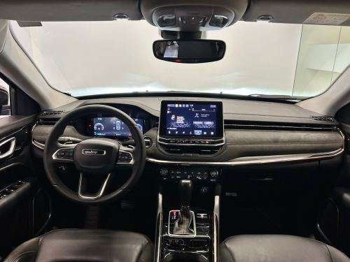 JEEP-COMMANDER-2023