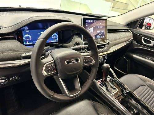 JEEP-COMMANDER-2023