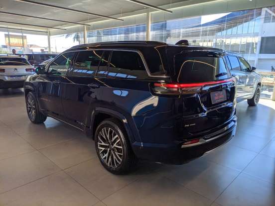 JEEP-COMMANDER-2025