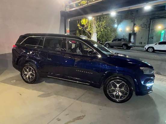 JEEP-COMMANDER-2022