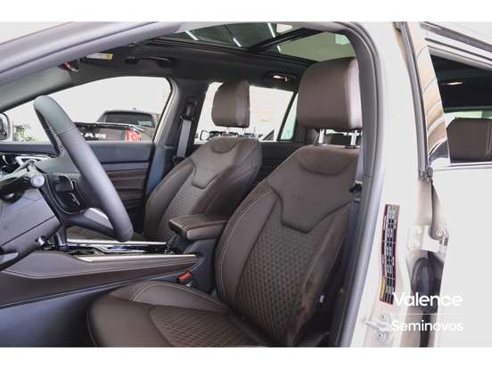 JEEP-COMMANDER-1.3 T270 TURBO FLEX OVERLAND AT6 JEEP-COMMANDER-2025