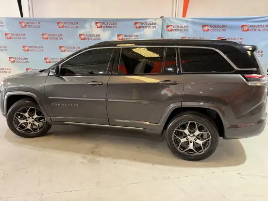 JEEP-COMMANDER-2022