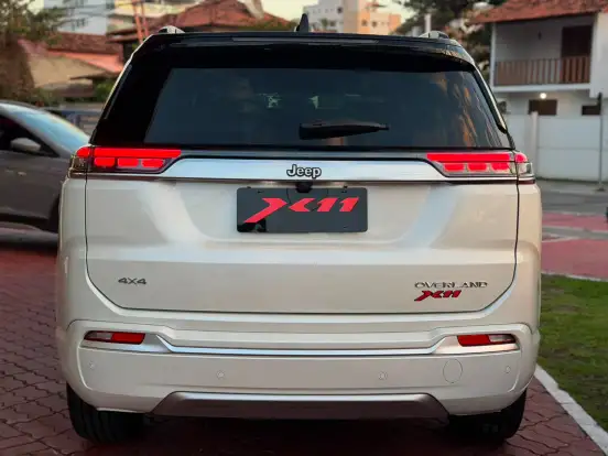 JEEP-COMMANDER-2025