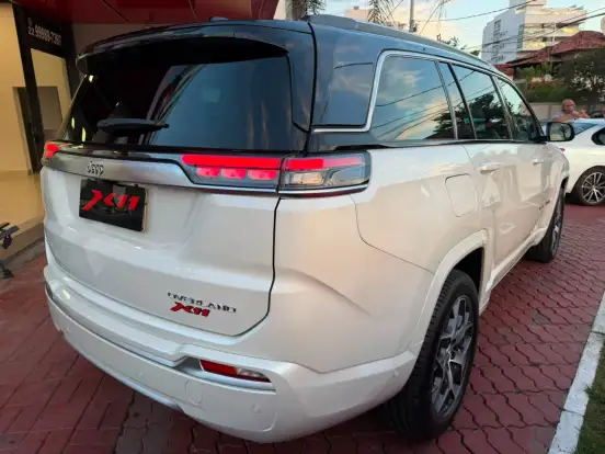 JEEP-COMMANDER-2025
