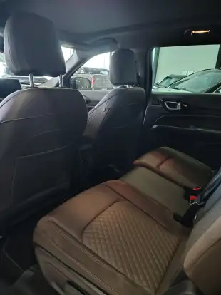 JEEP-COMMANDER-2025