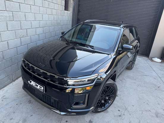 JEEP-COMMANDER-2025
