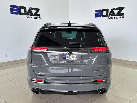 JEEP-COMMANDER-2.0 HURRICANE 4 TURBO GASOLINA BLACKHAWK AT9 JEEP-COMMANDER-2024