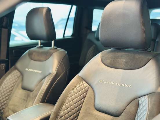 JEEP-COMMANDER-2024