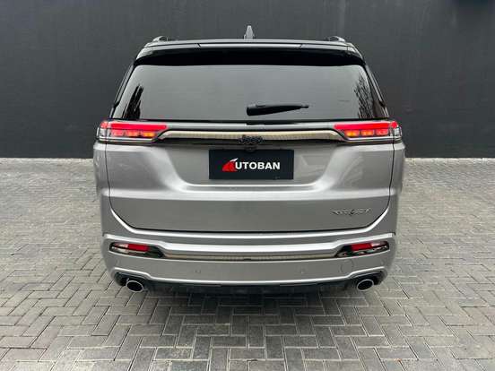 JEEP-COMMANDER-2.0 HURRICANE 4 TURBO GASOLINA BLACKHAWK AT9 JEEP-COMMANDER-2024