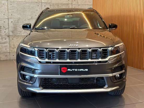 JEEP-COMMANDER-2024