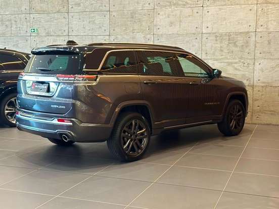 JEEP-COMMANDER-2024