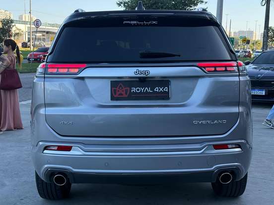 JEEP-COMMANDER-2024