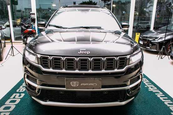 JEEP-COMMANDER-2025