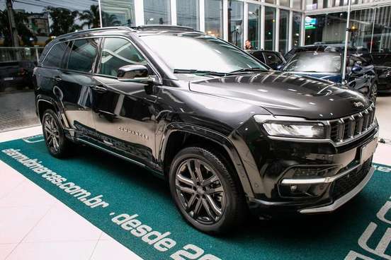 JEEP-COMMANDER-2025