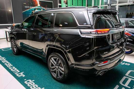JEEP-COMMANDER-2025