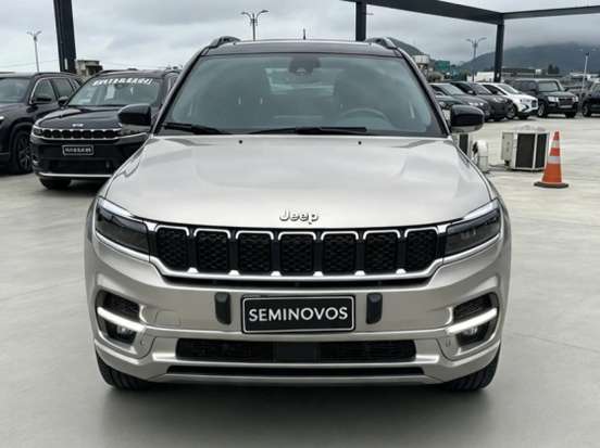 JEEP-COMMANDER-2024