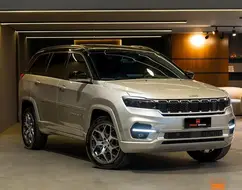 JEEP COMMANDER 2.0 TD380 TURBO DIESEL OVERLAND AT9 JEEP COMMANDER 2.0 TD380 TURBO DIESEL OVERLAND AT9