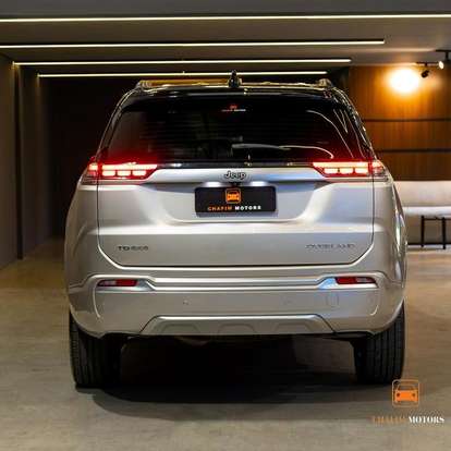 JEEP-COMMANDER-2022