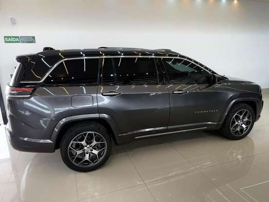 JEEP-COMMANDER-2023