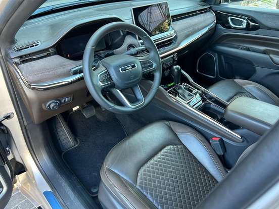 JEEP-COMMANDER-2.0 TD380 TURBO DIESEL OVERLAND AT9 JEEP-COMMANDER-2023