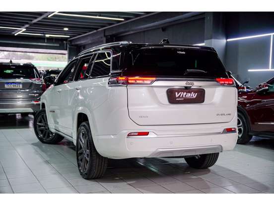JEEP-COMMANDER-2025
