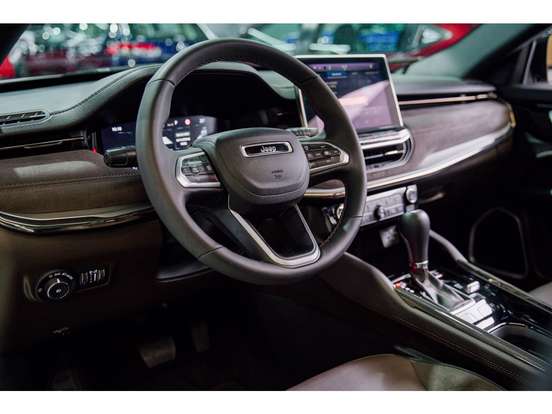 JEEP-COMMANDER-2.2 TURBO DIESEL OVERLAND AT9 JEEP-COMMANDER-2025