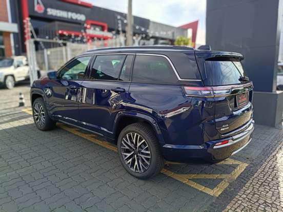 JEEP-COMMANDER-2025