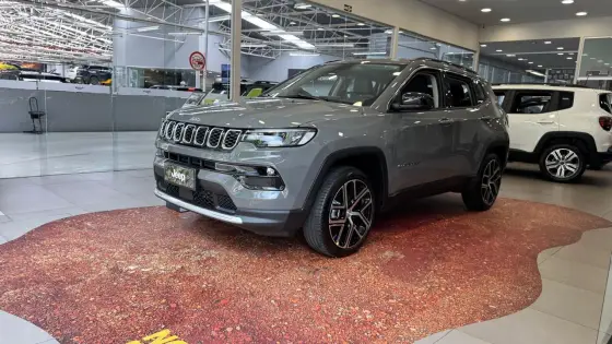 JEEP COMPASS 1.3 T270 TURBO FLEX LONGITUDE AT6