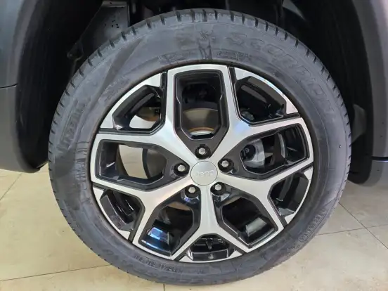 JEEP-COMPASS-2024
