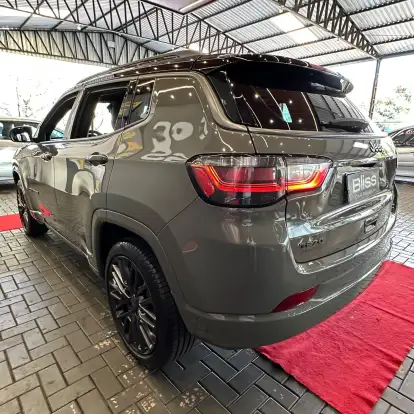 JEEP-COMPASS-2023