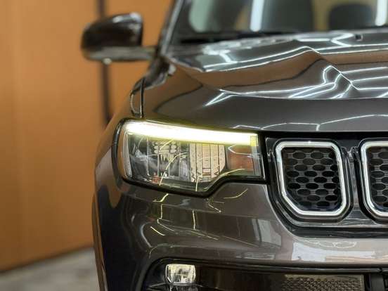 JEEP-COMPASS-2021