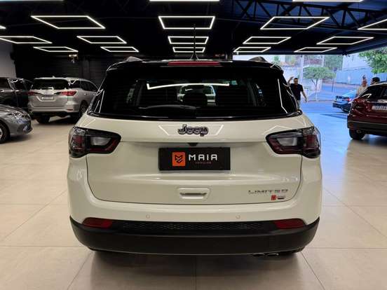 JEEP-COMPASS-2024