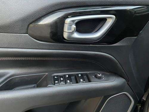 JEEP-COMPASS-2024
