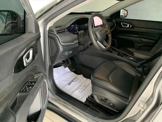 JEEP-COMPASS-1.3 T270 TURBO FLEX LIMITED AT6 JEEP-COMPASS-2024