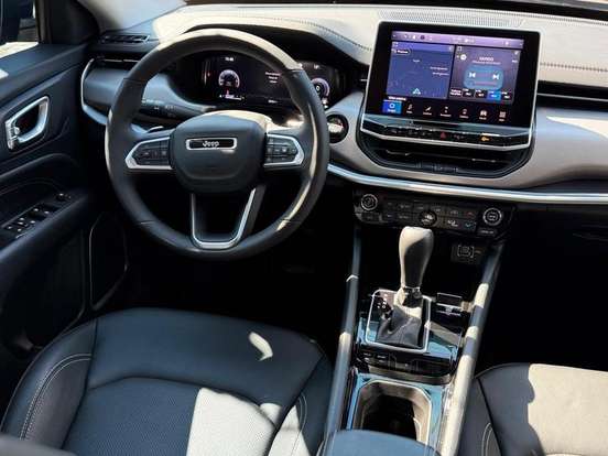 JEEP-COMPASS-1.3 T270 TURBO FLEX LONGITUDE AT6 JEEP-COMPASS-2025