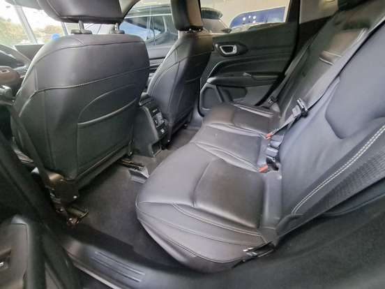 JEEP-COMPASS-2025