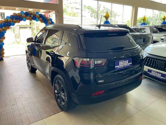 JEEP-COMPASS-2022