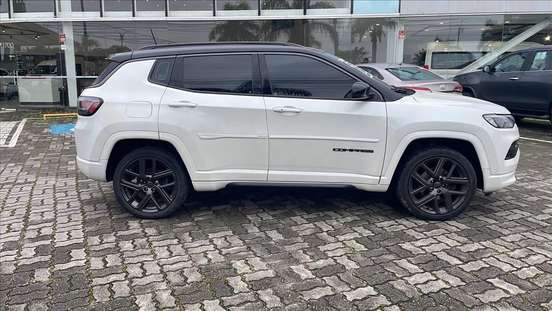 JEEP-COMPASS-2024