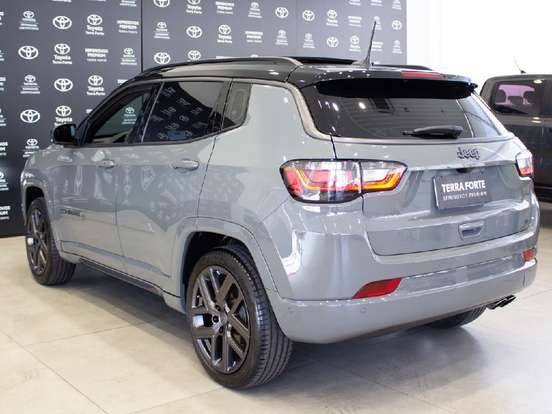 JEEP-COMPASS-2025