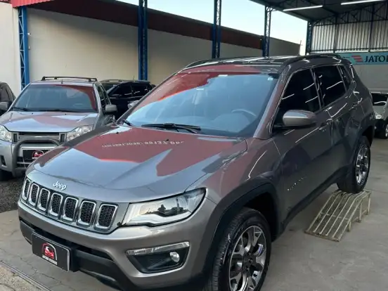 JEEP-COMPASS-2.0 16V DIESEL LONGITUDE 4X4 AUTOMÁTICO JEEP-COMPASS-2021
