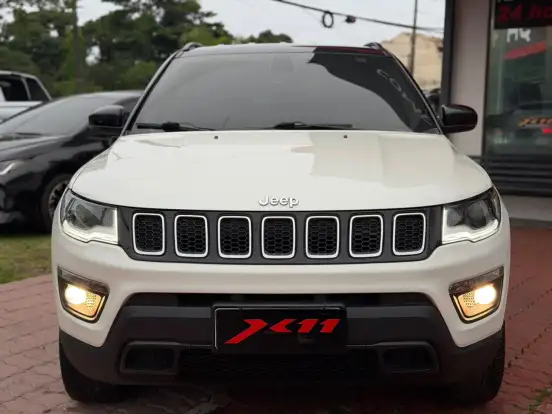 JEEP-COMPASS-2.0 16V DIESEL LONGITUDE 4X4 AUTOMÁTICO JEEP-COMPASS-2018