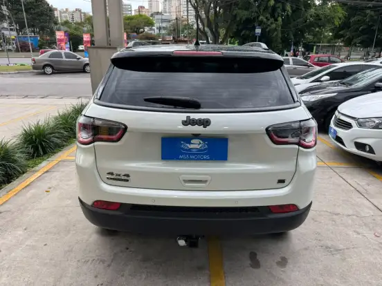 JEEP-COMPASS-2021