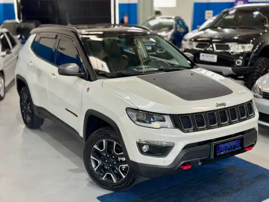 JEEP-COMPASS-2.0 16V DIESEL TRAILHAWK 4X4 AUTOMÁTICO JEEP-COMPASS-2019