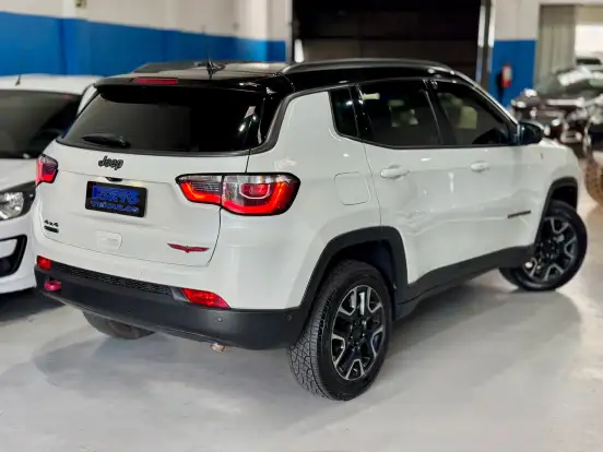 JEEP-COMPASS-2.0 16V DIESEL TRAILHAWK 4X4 AUTOMÁTICO JEEP-COMPASS-2019