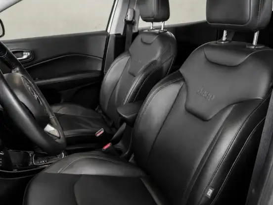 JEEP-COMPASS-2.0 16V FLEX LIMITED AUTOMÁTICO JEEP-COMPASS-2020