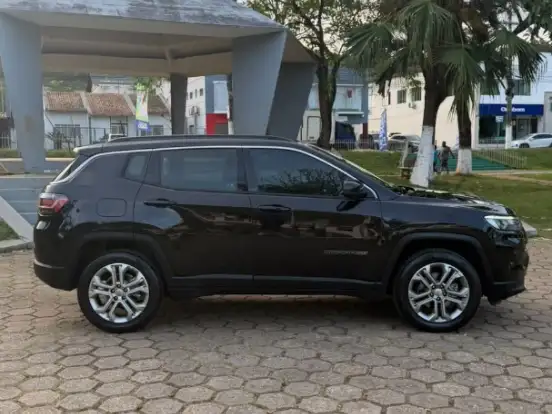 JEEP-COMPASS-2.0 16V FLEX LONGITUDE AUTOMÁTICO JEEP-COMPASS-2019