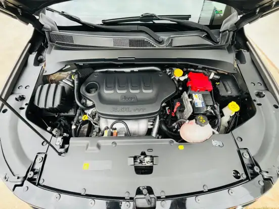 JEEP-COMPASS-2.0 16V FLEX LONGITUDE AUTOMÁTICO JEEP-COMPASS-2019